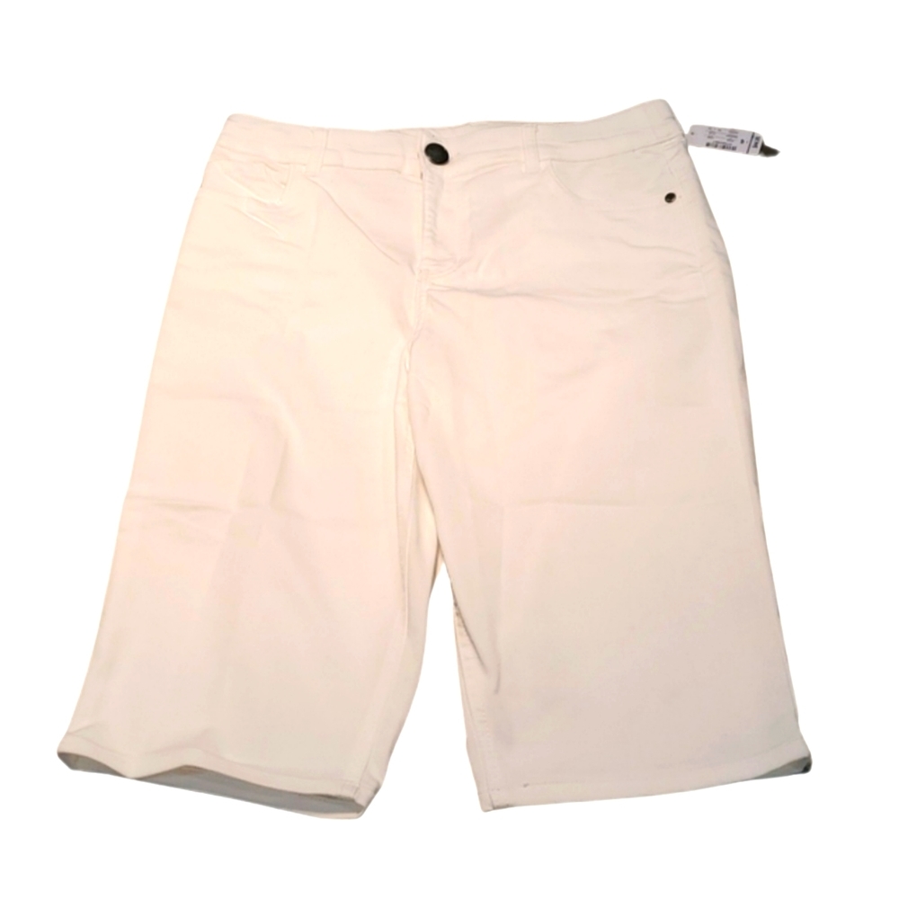 Christopher & Banks White High Rise Skimmer Relaxed Fit Pant New With Tags
